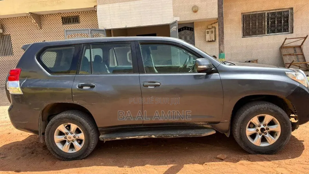 Toyota Land Cruiser Prado 2014 Gris