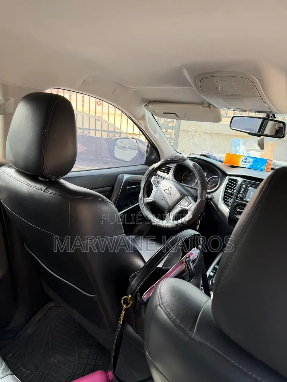 Mitsubishi Pajero 2023 Gris