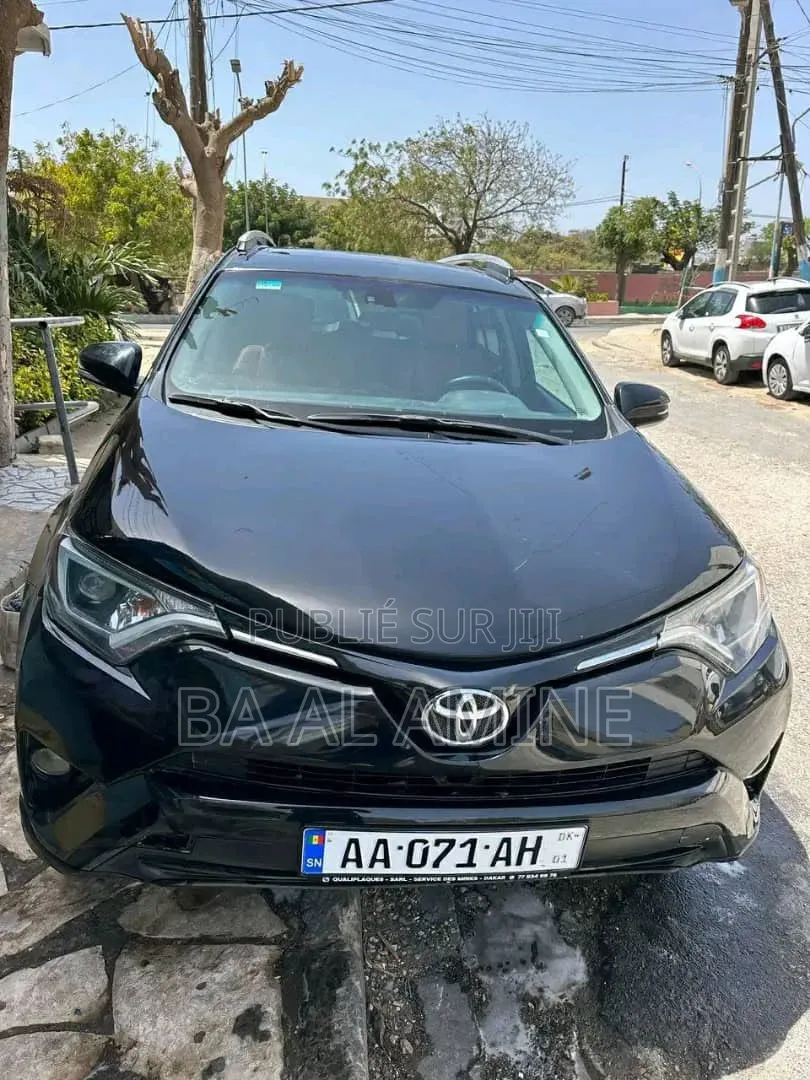 Toyota RAV4 2016 Noir