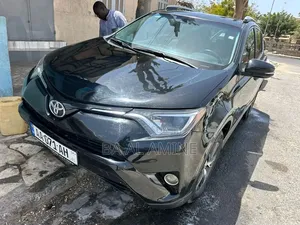 Toyota RAV4 2016 Noir