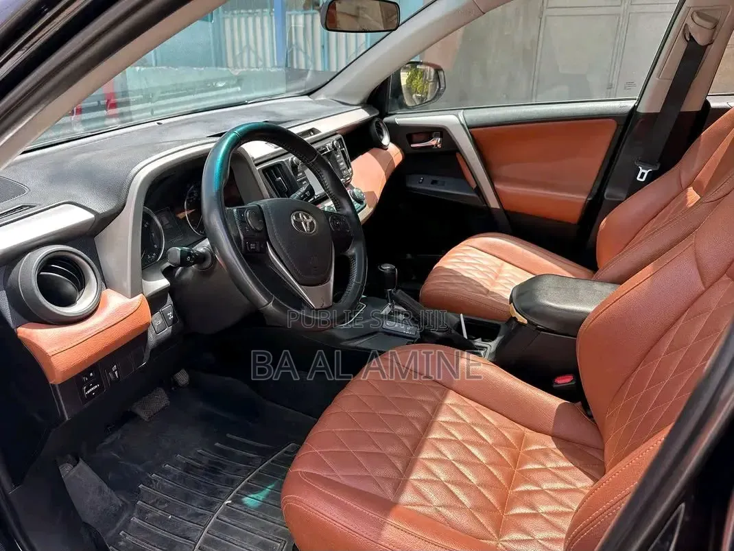 Toyota RAV4 2016 Noir
