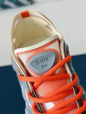 Dior B30 Beige Disponible