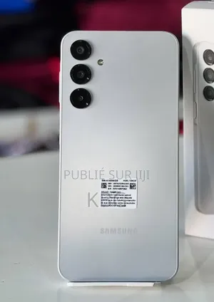 Nouveau Samsung Galaxy A16 128 GB Gris