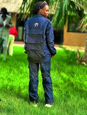 Vêtements Hommes, Femmes