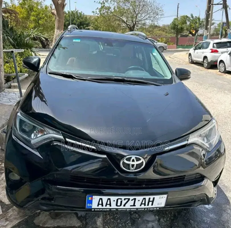 Toyota RAV4 2016 Noir