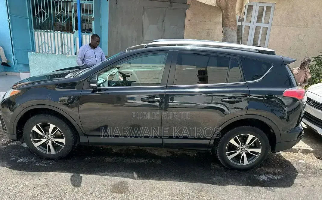 Toyota RAV4 2016 Noir
