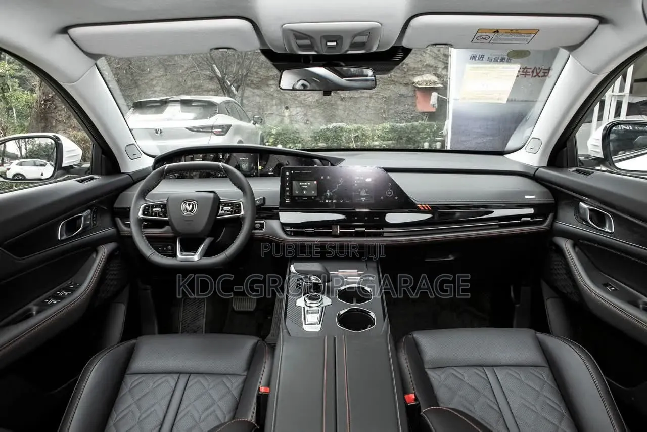 Nouveau Changan UNI-K 2025 Blanc