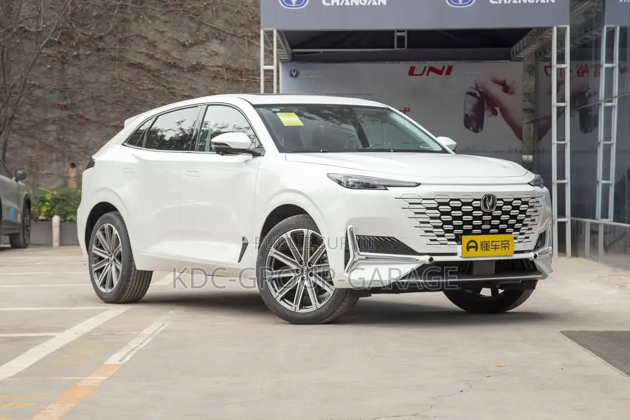 Nouveau Changan UNI-K 2025 Blanc