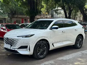 Nouveau Changan UNI-K 2025 Blanc
