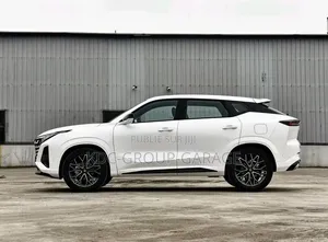 Nouveau Changan UNI-Z 2025 Blanc