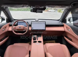 Nouveau Changan UNI-Z 2025 Blanc