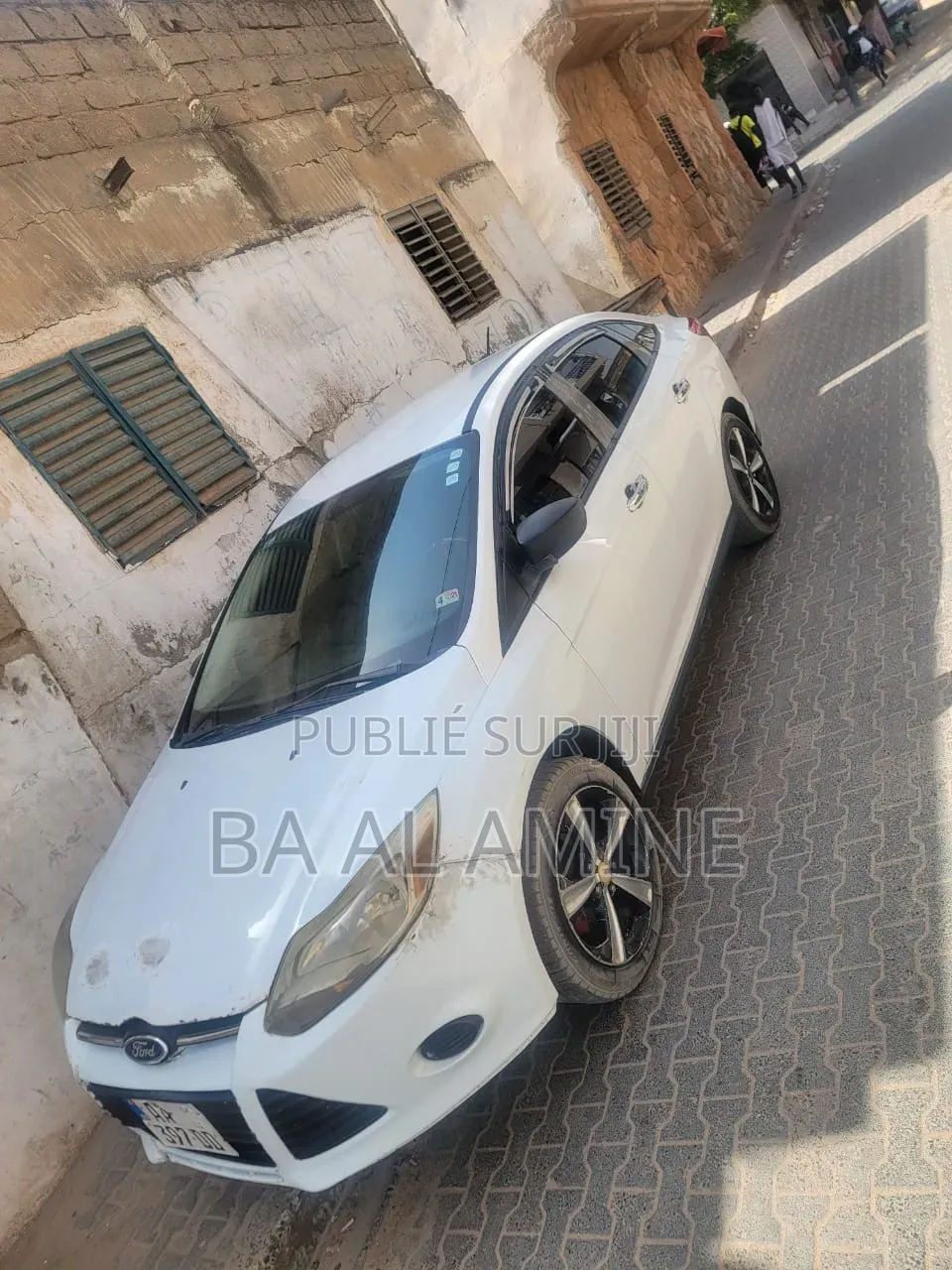 Ford Focus 2012 Blanc