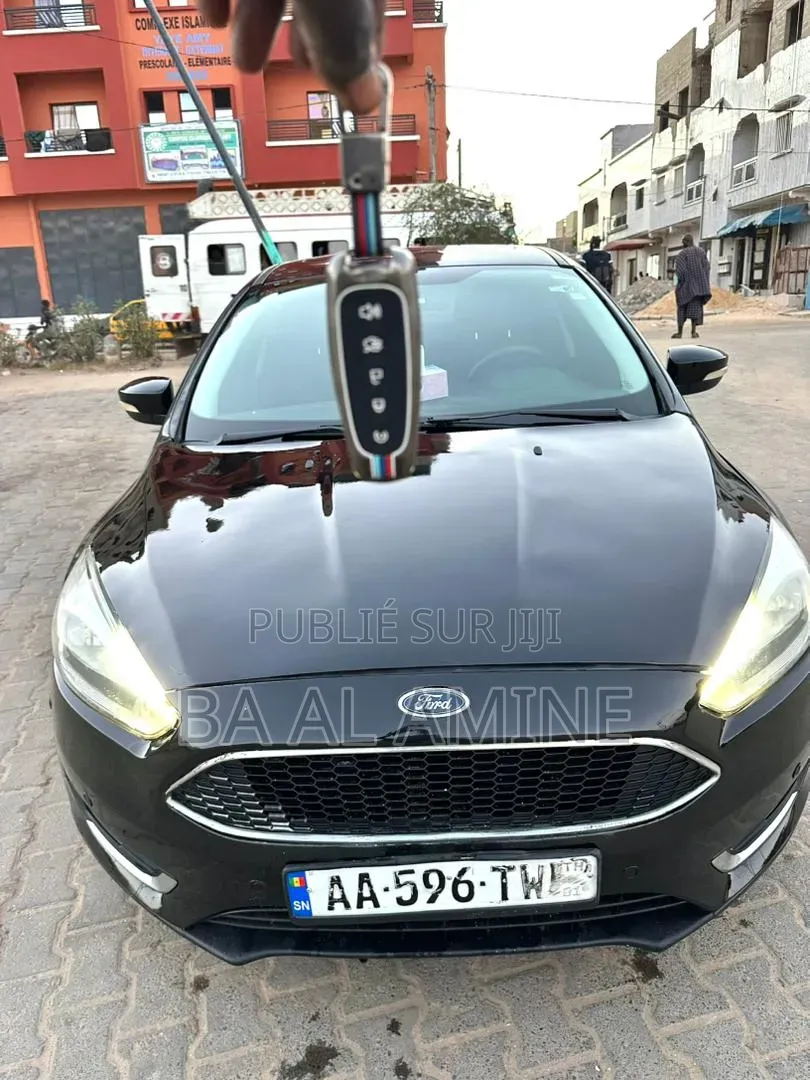 Ford Focus 2016 Noir