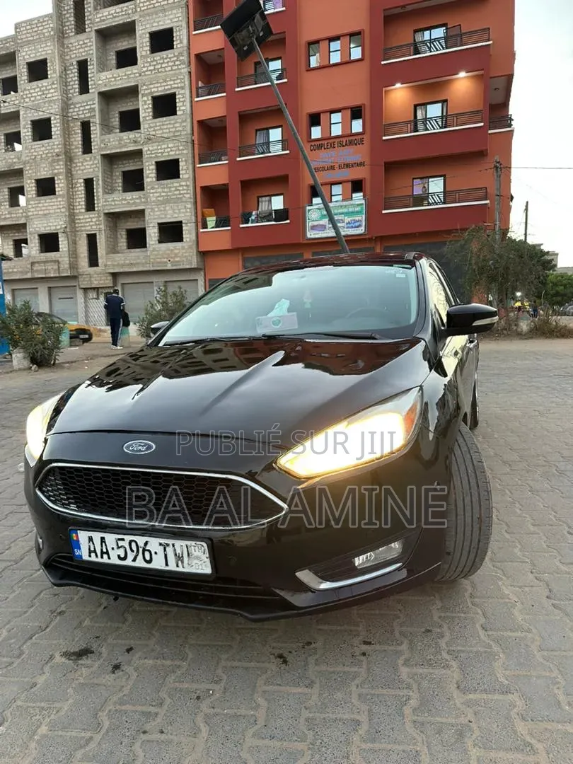 Ford Focus 2016 Noir