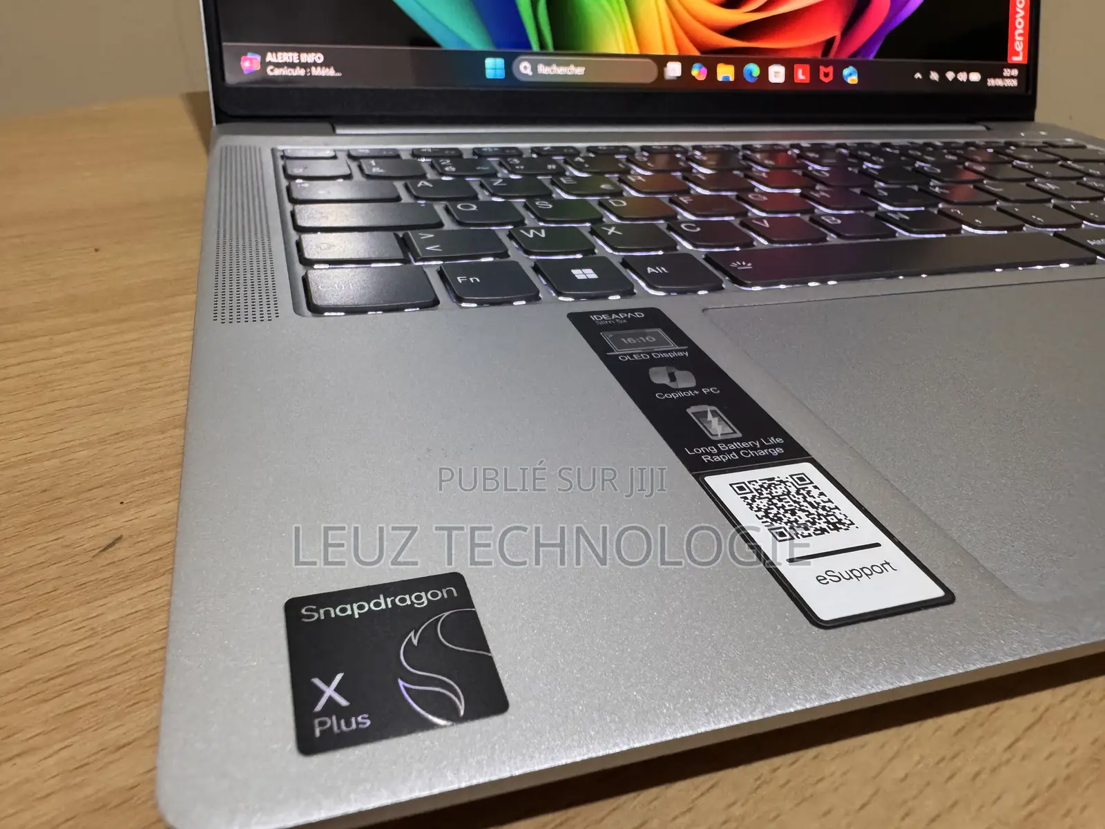Nouveau Lenovo IdeaPad 520 16GB Qualcomm Snapdragon X Plus SSD 512GB