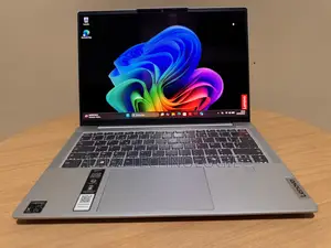 Nouveau Lenovo IdeaPad 520 16GB Qualcomm Snapdragon X Plus SSD 512GB
