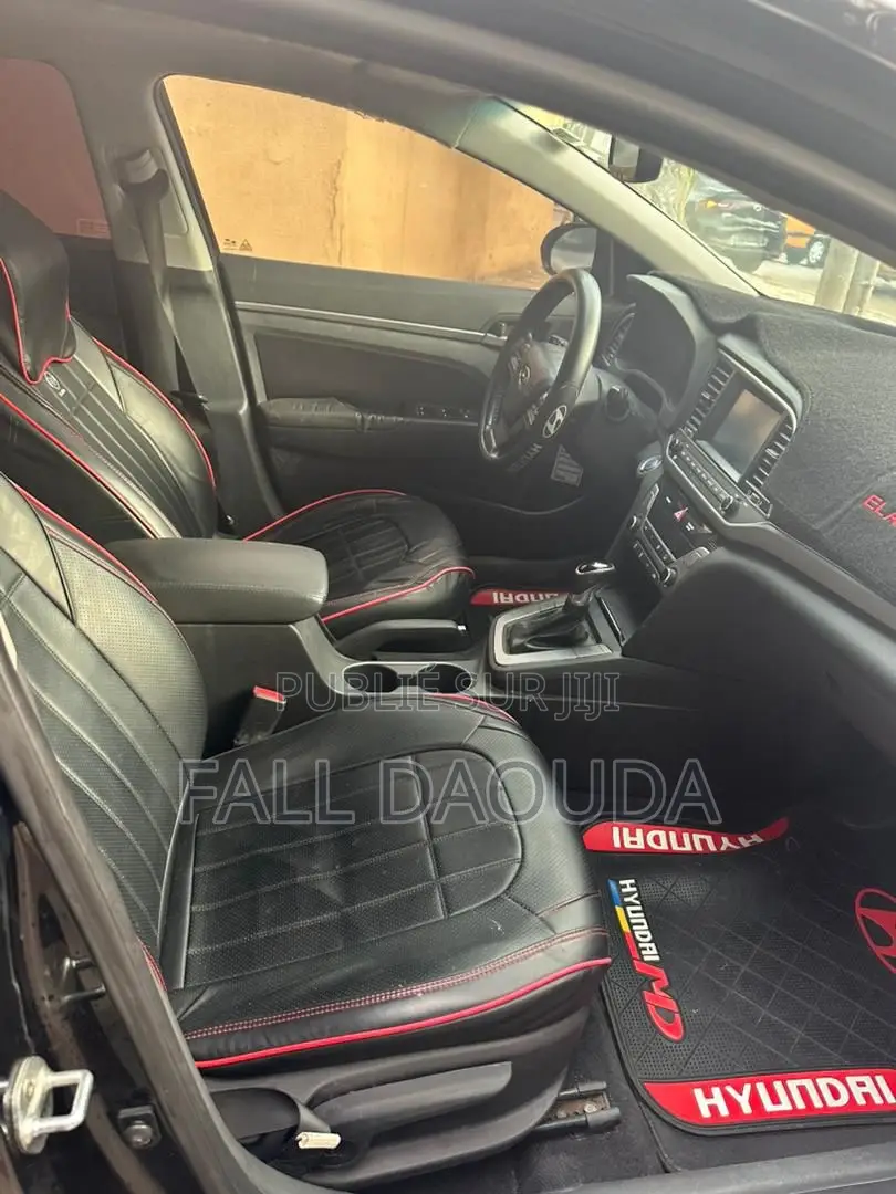 Hyundai Elantra 2017 Noir