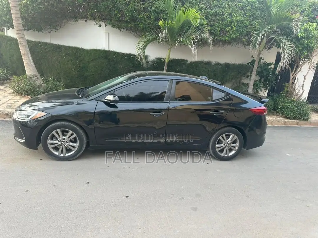 Hyundai Elantra 2017 Noir