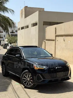 Audi Q3 2021 Noir