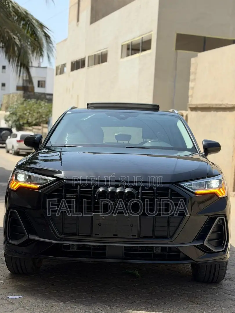 Audi Q3 2021 Noir