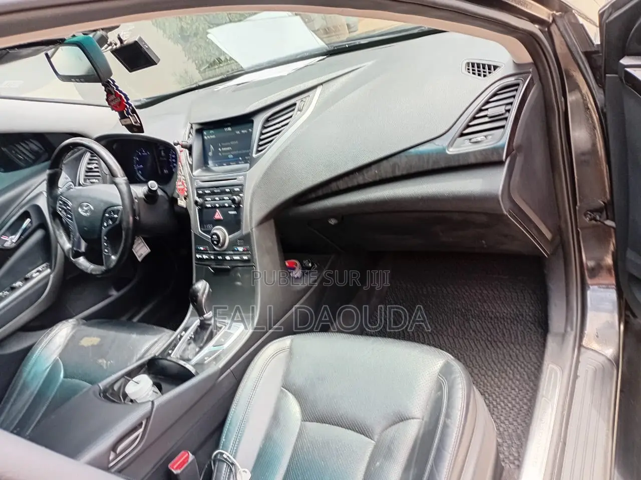 Hyundai Grandeur 2016 Noir