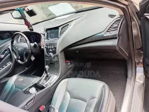Hyundai Grandeur 2016 Noir