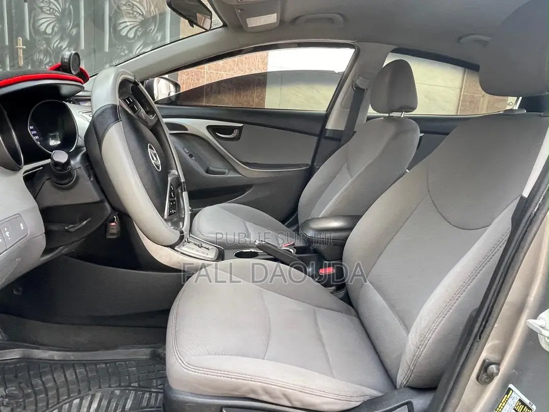 Hyundai Elantra 2013 Gris