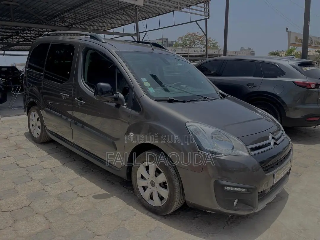 Citroen Berlingo 2017 Gris