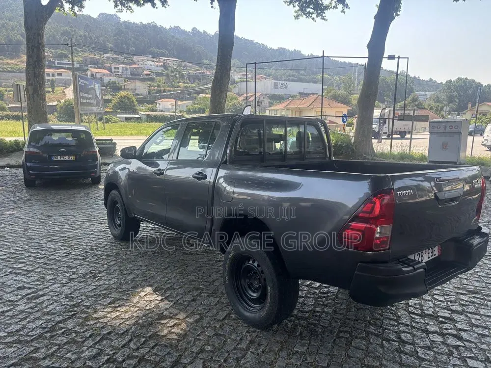 Toyota Hilux 2018 Gris