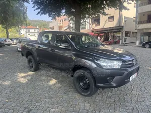 Toyota Hilux 2018 Gris
