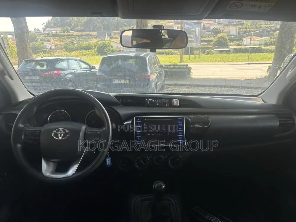 Toyota Hilux 2018 Gris