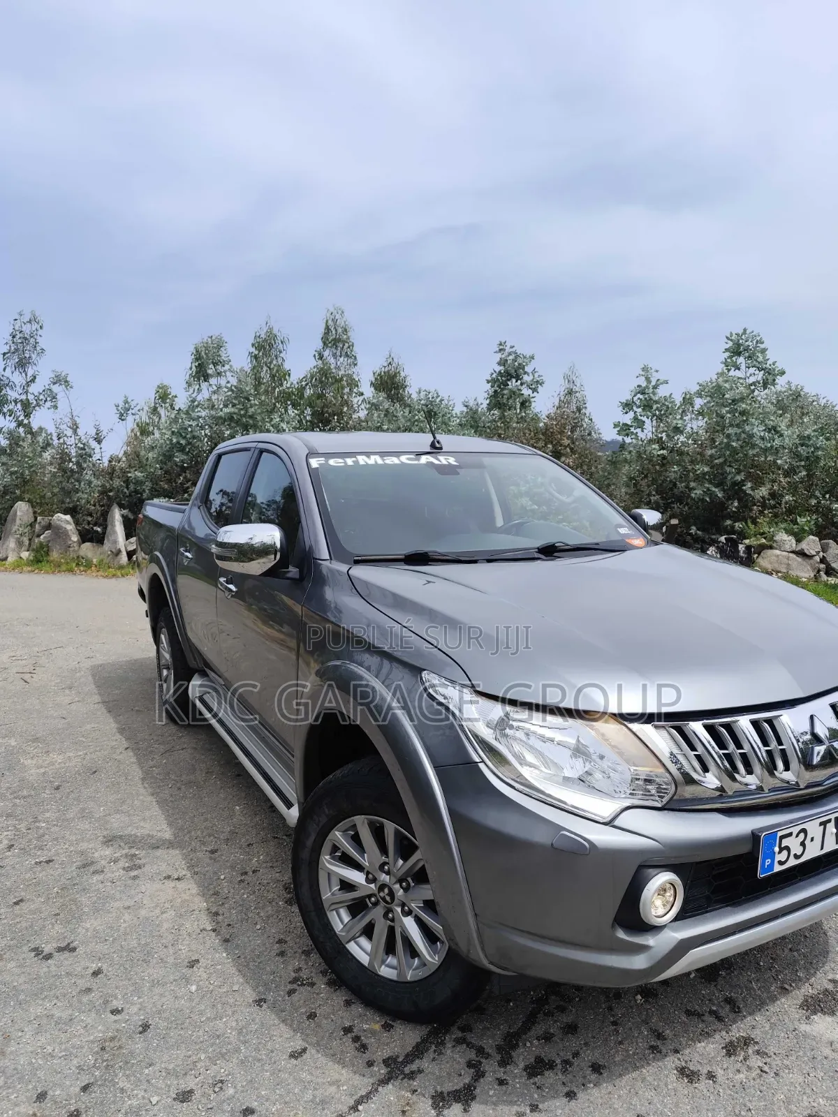 Mitsubishi L200 2017 Gris
