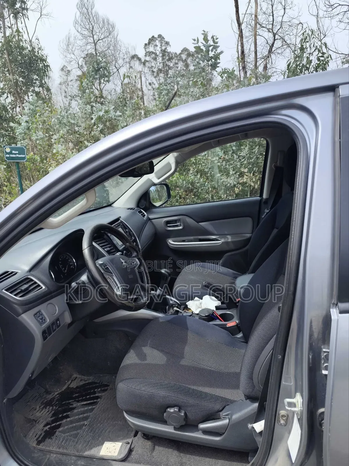 Mitsubishi L200 2017 Gris