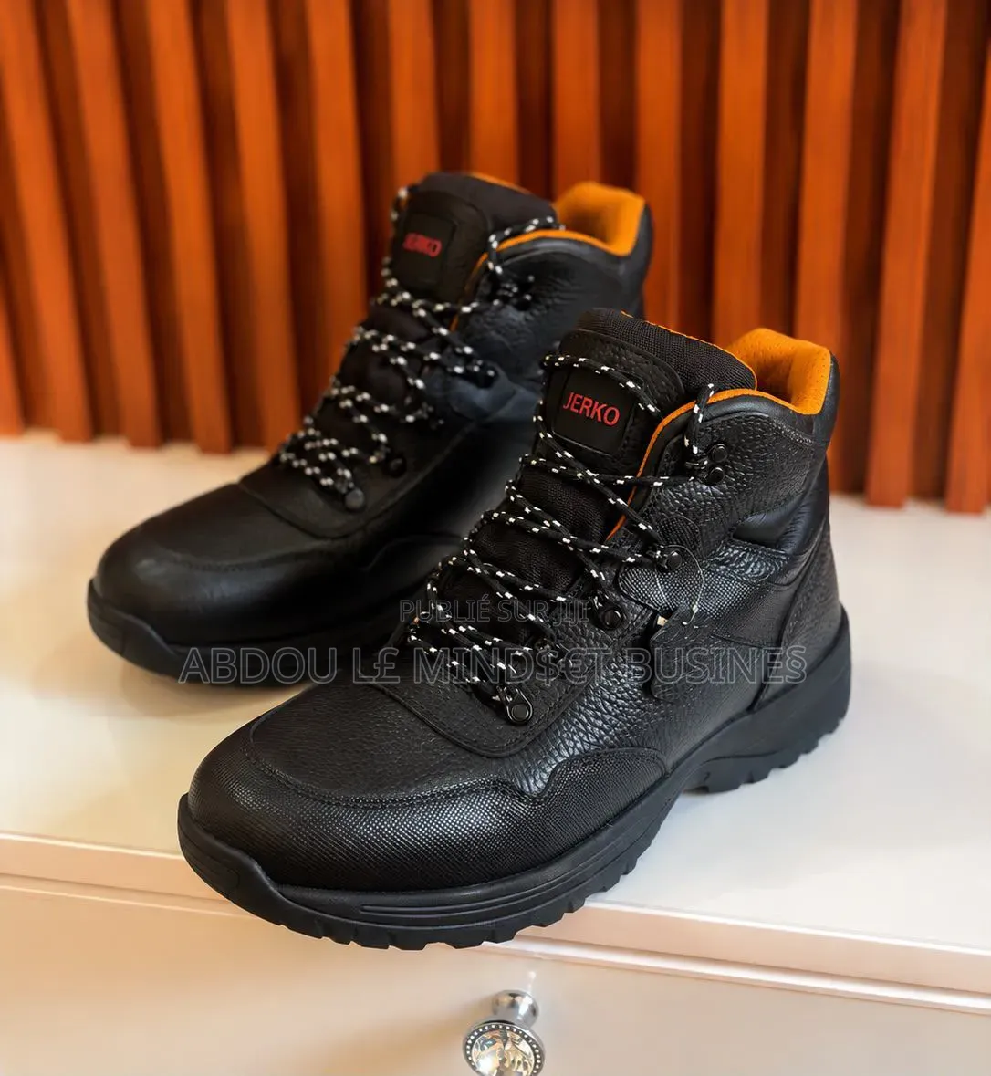 Jerko Waterproof Full Black Disponible