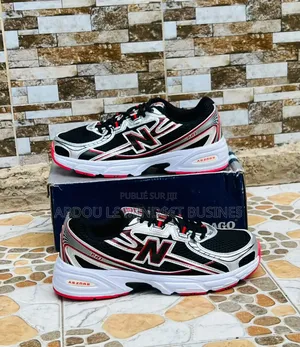 New Balance 740 Multicolore Disponible