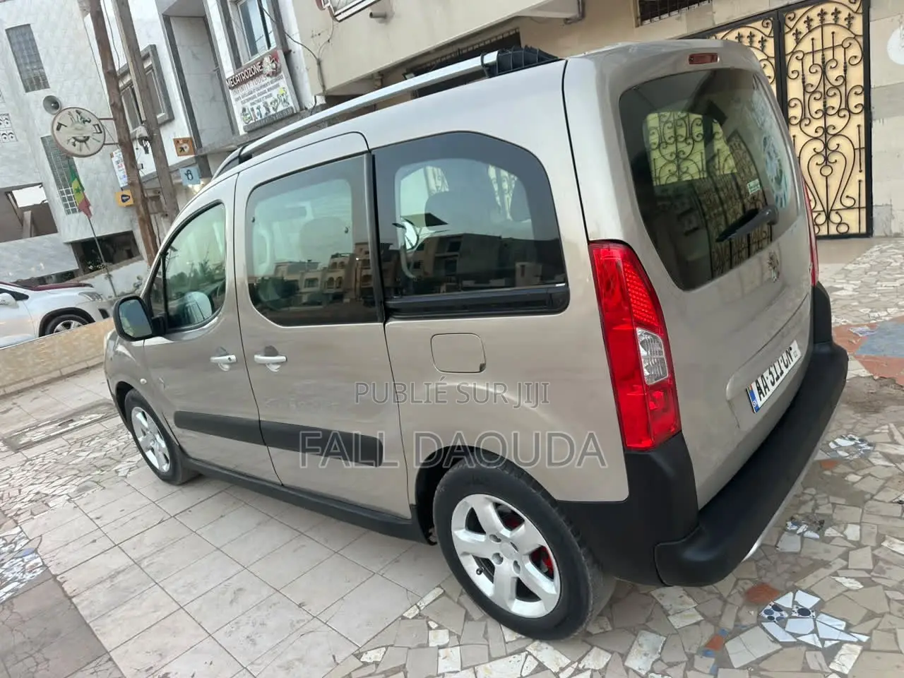 Peugeot Partenaire 2012 Marron