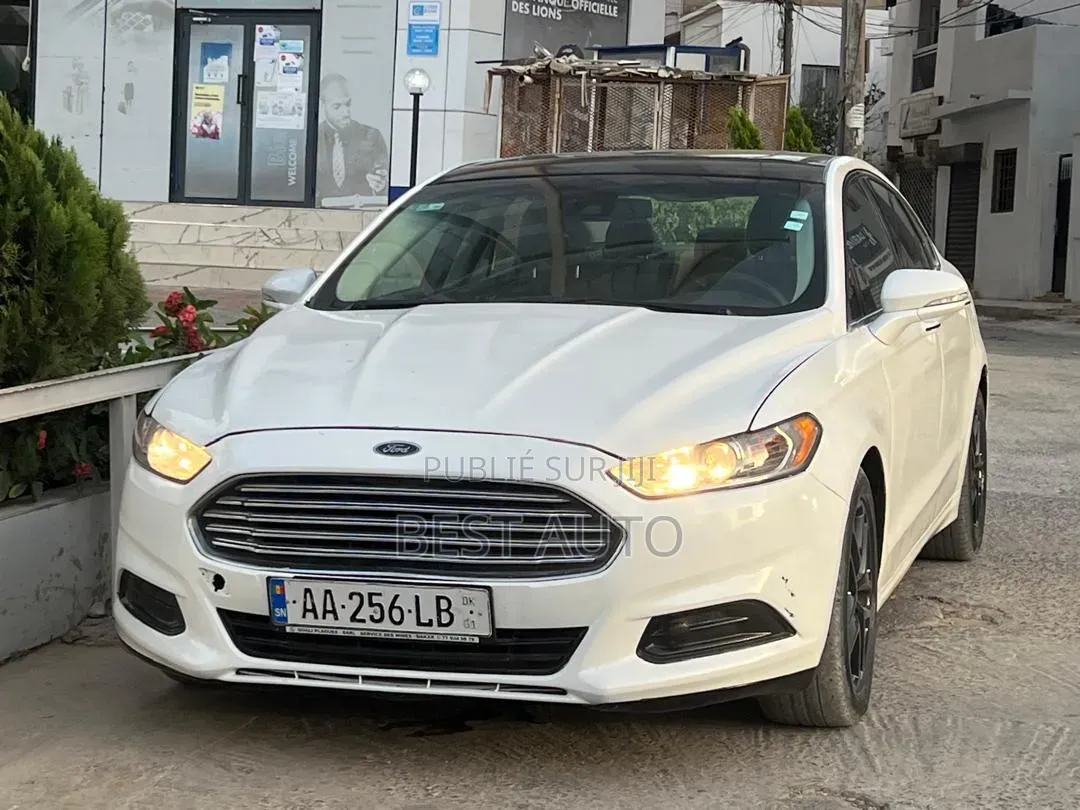 Ford Fusion 2015 Blanc
