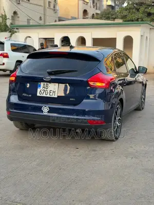 Ford Focus 2017 Bleu