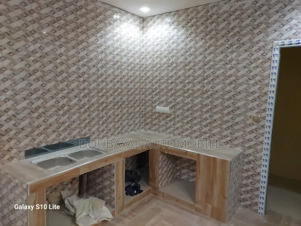 4chbre Villa dans Mbeur Saly, Thiès Sud à Vendre