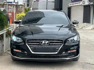Hyundai Grandeur 2018 Noir