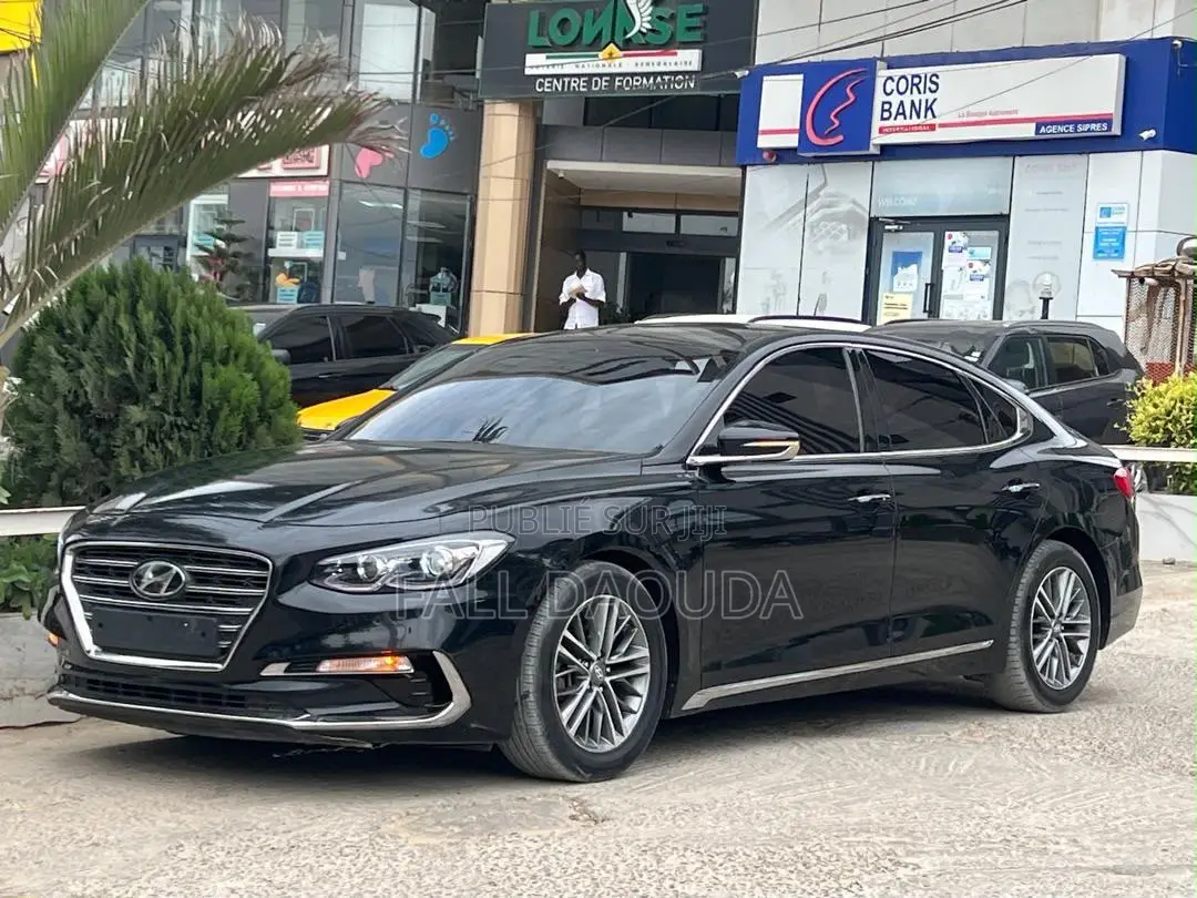 Hyundai Grandeur 2018 Noir