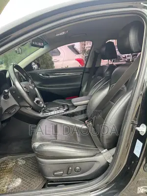 Hyundai Grandeur 2018 Noir