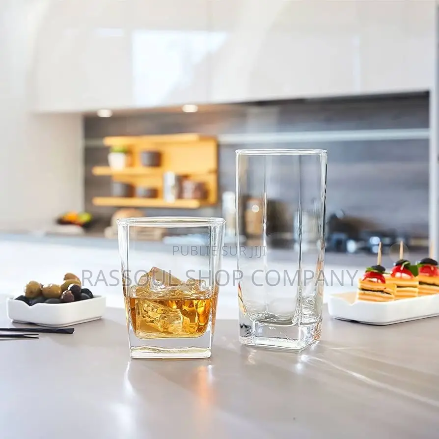 Tasse 12 Pièces en Verre Prix:4500f Contact Whatsapp