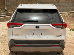 Toyota RAV4 2022 Blanc