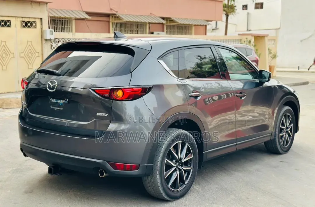 Mazda CX-5 2018 Noir Mat