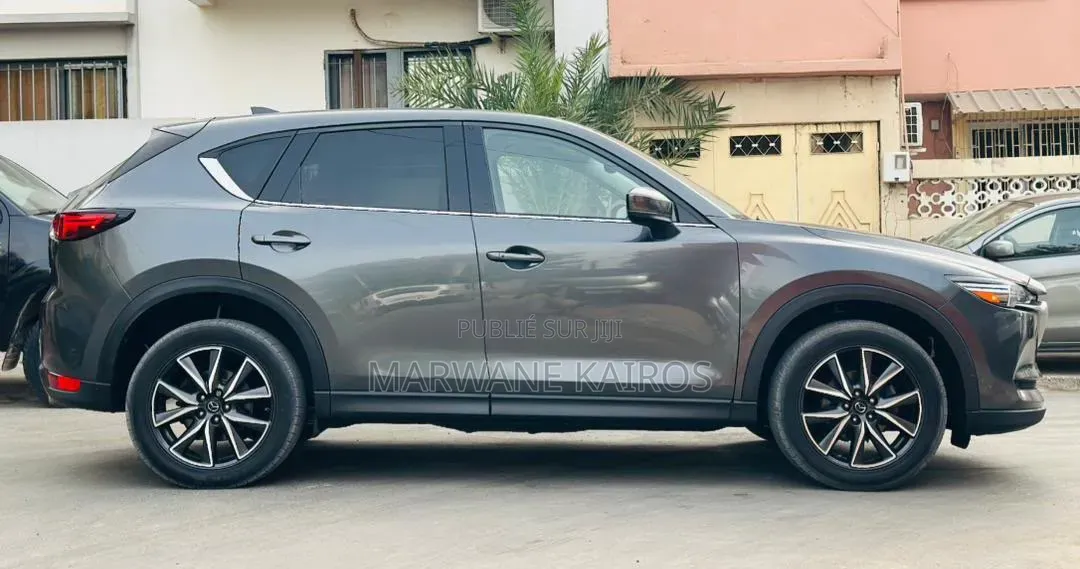 Mazda CX-5 2018 Noir Mat