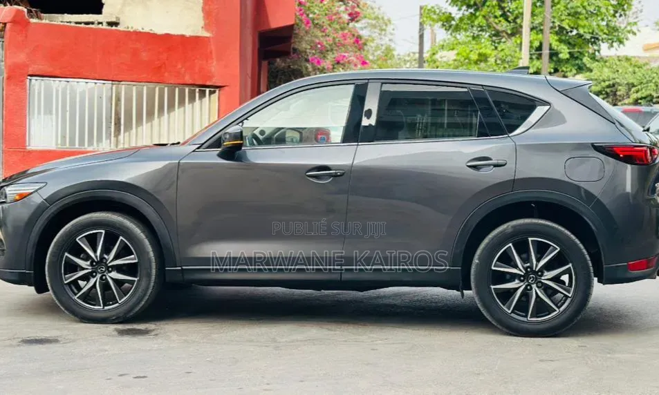 Mazda CX-5 2018 Noir Mat