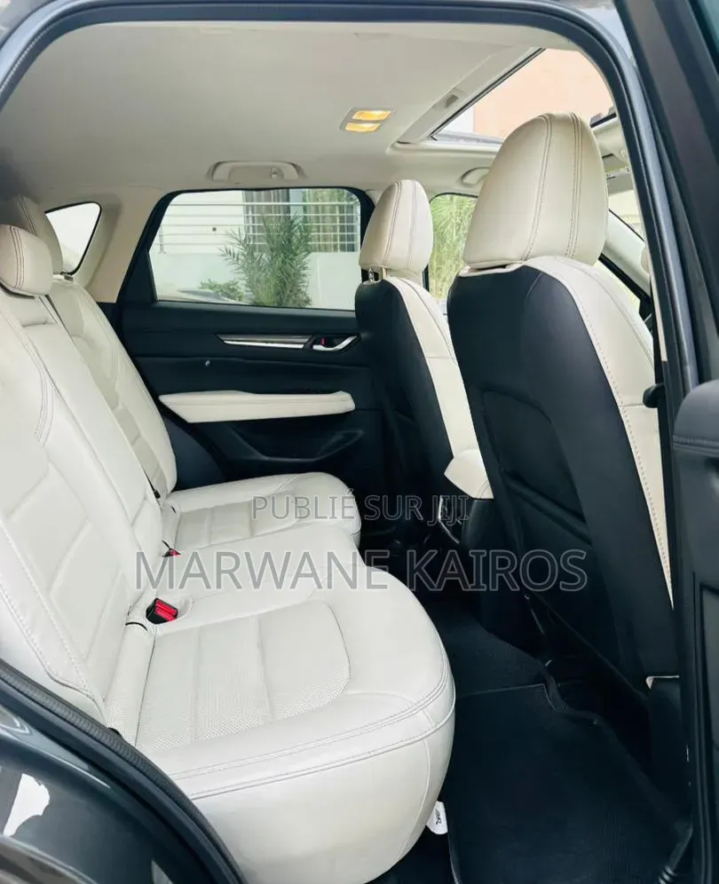 Mazda CX-5 2018 Noir Mat