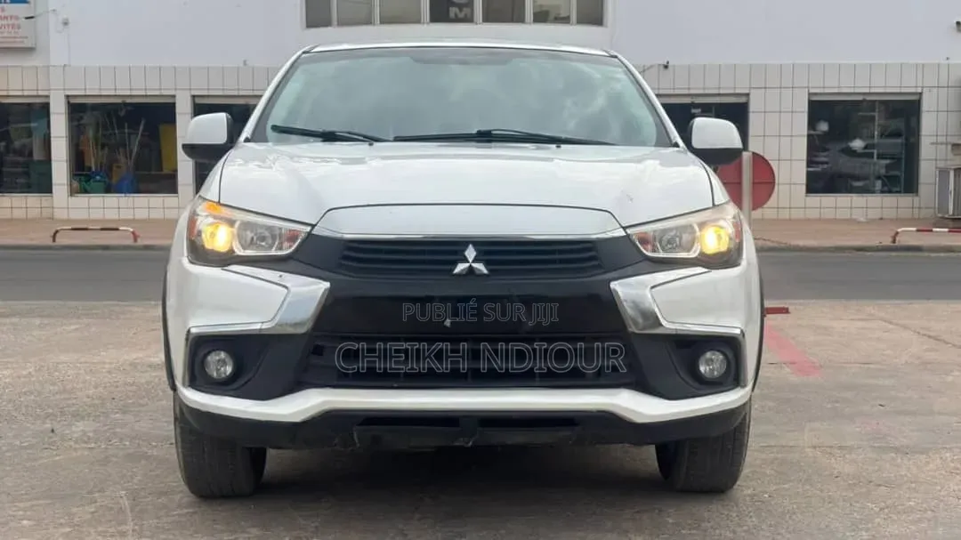 Mitsubishi RVR 2017 Blanc