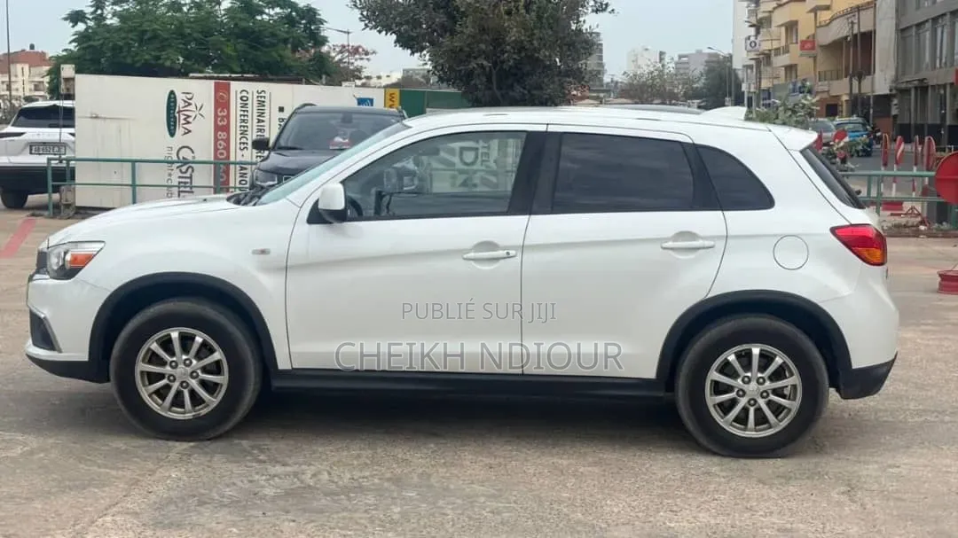 Mitsubishi RVR 2017 Blanc